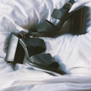 Black Strappy Sandal when Chunky  Block Heel